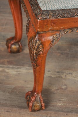 Lot 1538 - A PAIR OF GEORGE I STYLE LACQUERED UPHOLSTERED STOOLS