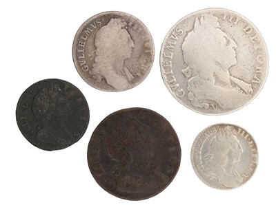 Lot 269 - A COLLECTION OF WILLIAM III (1694-1702) SILVER AND COPPER COINS
