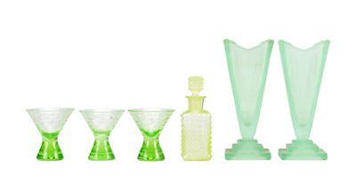 Lot 551 - A COLLECTION OF 20TH CENTURY URANIUM GLASS