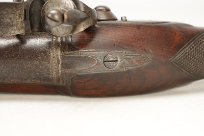 Lot 835 - AN 18TH CENTURY ENGLISH FLINTLOCK BLUNDERBUSS BY WHELLER