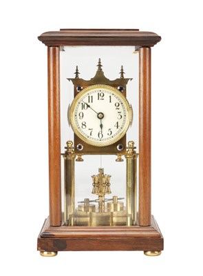 Lot 1216 - AN EARLY 20TH CENTURY BRASS AND GLASS 400-DAY TORSION CLOCK IN A GLAZED WOOD CASE