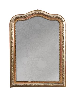 Lot 1496 - A LATE 19TH CENTURY GILTWOOD ARCH-TOP WALL MIRROR