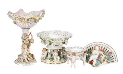 Lot 612 - A COLLECTION OF FOUR EARLY 20TH CENTURY CONTINENTAL PORCELAIN FIGURAL PIECES