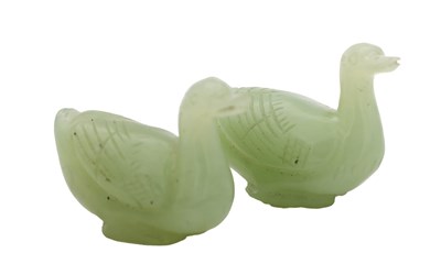 Lot 791 - A PAIR OF 19TH/20TH CENTURY CHINESE CARVED JADE DUCKS