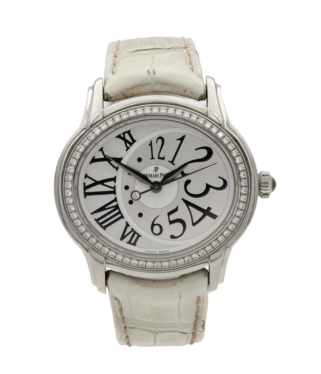 Lot 447 - AN AUDEMARS PIGUET LADIES DIAMOND-SET WRIST WATCH