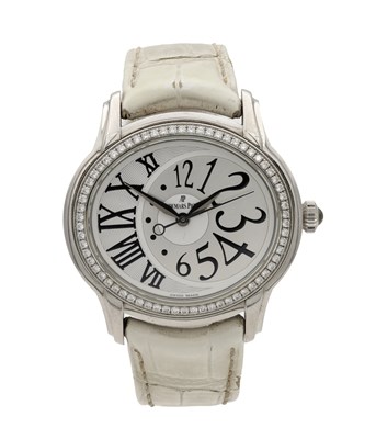 Lot 447 - AN AUDEMARS PIGUET LADIES DIAMOND-SET WRIST WATCH