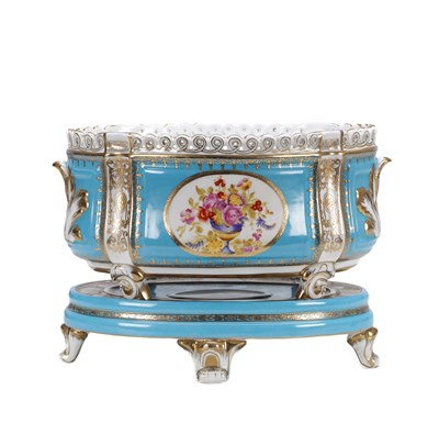 Lot 589 - A 19TH CENTURY FRENCH SEVRES PORCELAIN JARDINIERE ON STAND