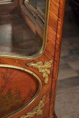 Lot 1555 - A 19TH CENTURY FRENCH ORMOLU MOUNTED KINGWOOD VITRINE WITH VERNIS MARTIN PANEL