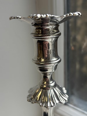 Lot 19 - A FINE PAIR OF GEORGE III ENGLISH CAST SILVER CANDLESTICKS BY EBENEZER COKER