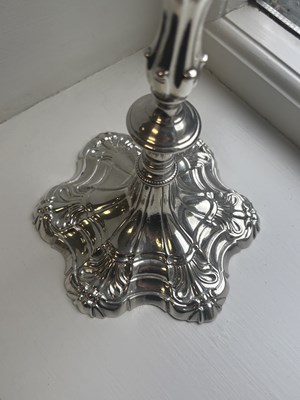 Lot 19 - A FINE PAIR OF GEORGE III ENGLISH CAST SILVER CANDLESTICKS BY EBENEZER COKER