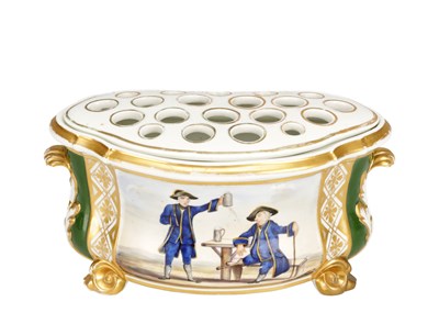 Lot 594 - AN EARLY 19TH CENTURY DERBY PORCELAIN BOUGH POT AND COVER