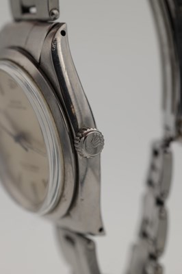 Lot 496 - A VINTAGE ROLEX STAINLESS STEEL OYSTER PERPETUAL WRIST WATCH
