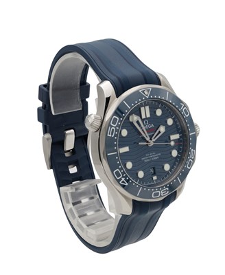 Lot 442 - A 2022 GENTLEMAN'S STEEL OMEGA SEAMASTER DIVER 300 CO-AXIAL MASTER CHRONOMETER WRIST WATCH