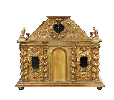 Lot 985 - A 19TH CENTURY BAROQUE STYLE CARVED WOOD AND PARCEL GILT RELIQUARY SHRINE