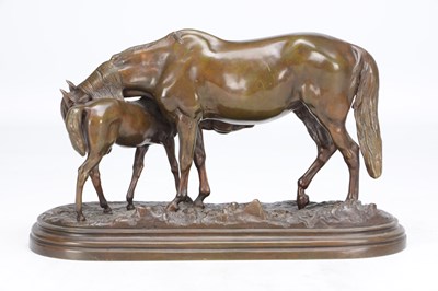 Lot 1081 - AFTER ISIDORE BONHEUR A PATINATED BRONZE GROUP OF A MARE AND FOAL