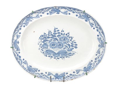 Lot 690 - A LARGE RARE 18TH CENTURY DELFT TIN-GLAZED MEAT PLATE