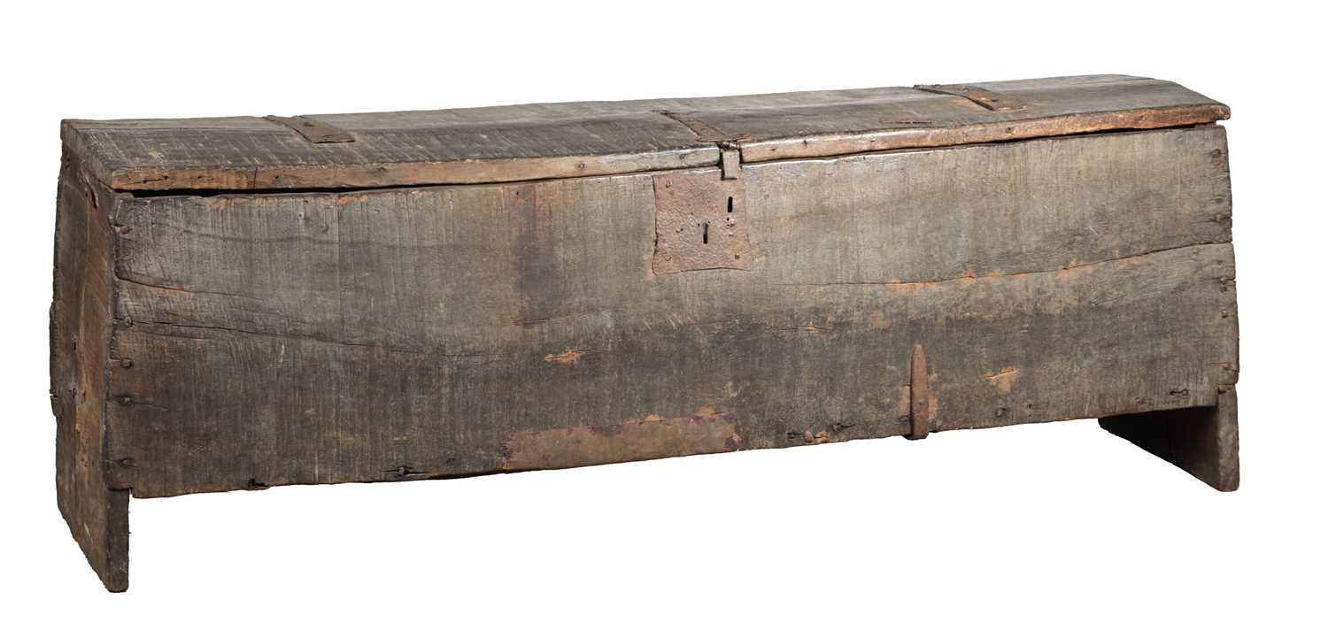 Lot 1702 - A 15TH CENTURY ENGLISH BOARDED OAK CHEST WITH IRON STRAP HINGES