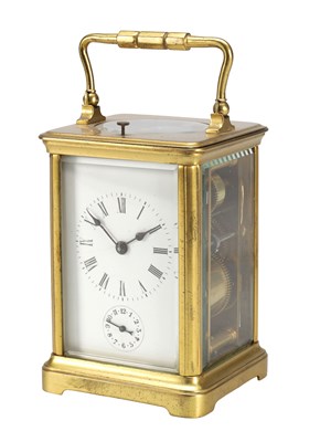 Lot 1200 - A LATE 19TH CENTURY FRENCH GILT BRASS REPEATING CARRIAGE CLOCK WITH ALARM