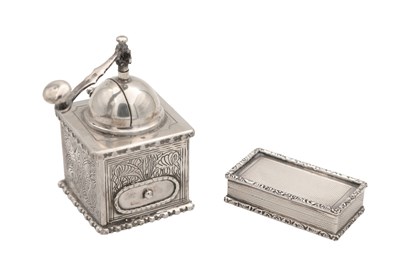 Lot 1 - TWO 20TH CENTURY ENGLISH AND EGYPTIAN SILVER OBJECTS