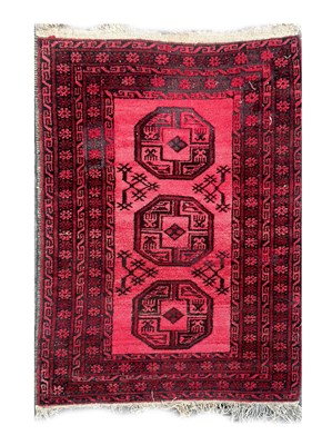 Lot 1036 - AN AFGHAN AQCHA WOOL CARPET