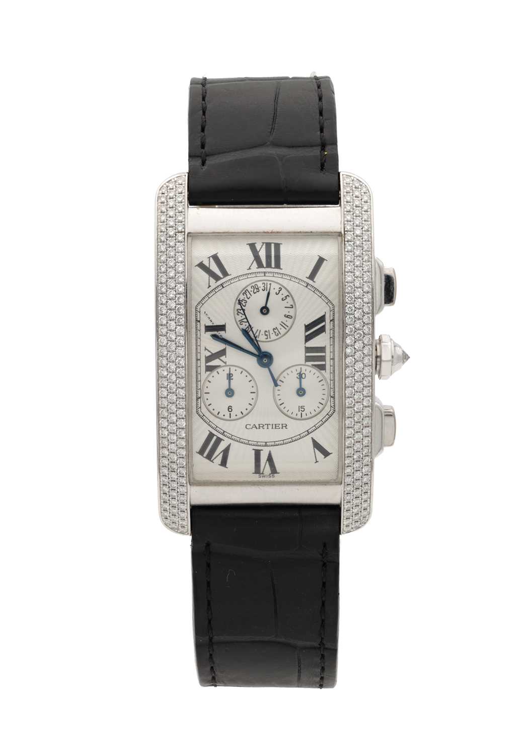 Lot 458 - A GENTLEMAN'S LARGE MODEL 18CT WHITE GOLD AND DIAMOND CARTIER TANK AMERICAINE CHRONOGRAPH WRIST WATCH