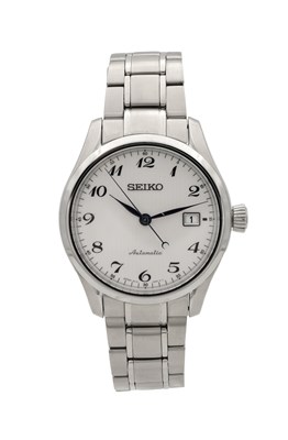Lot 446 - A GENTLEMAN'S STAINLESS STEEL SEIKO PRESAGE AUTOMATIC WRIST WATCH