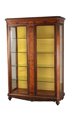 Lot 1544 - A FINE LATE 19TH CENTURY FRENCH ORMOLU MOUNTED AND EBONY STRUNG AMBOINA AND MAHOGANY DISPLAY CABINET IN THE MANNER OF FRANCOIS LINKE