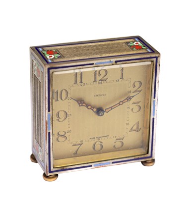 Lot 1210 - AN EARLY 20TH CENTURY GERMAN BRASS DESK CLOCK BY KIENZLE WITH CHAMPLEVE ENAMEL