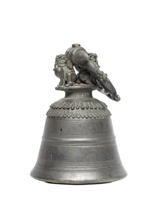 Lot 774 - A CHINESE BRONZE BELL WITH ELEPHANT FINIAL